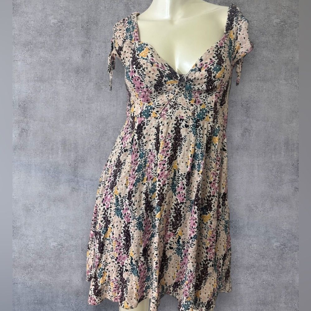 Free People Floral Patterned Fabric